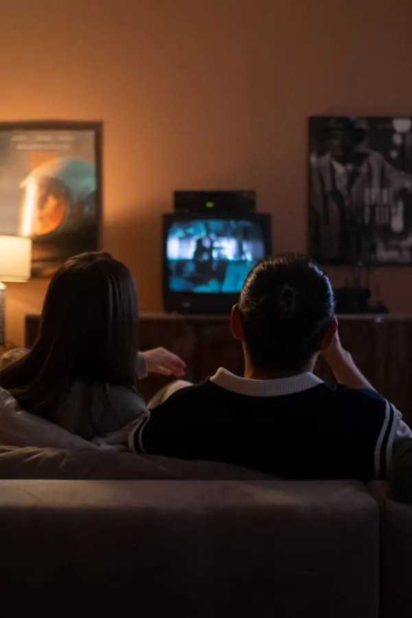 Live tv kijken met vrienden via Strong8K IPTV